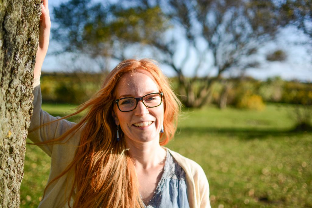 Rie Jespersen behandlinger med hypnoterapi, healing og guidekontakt
