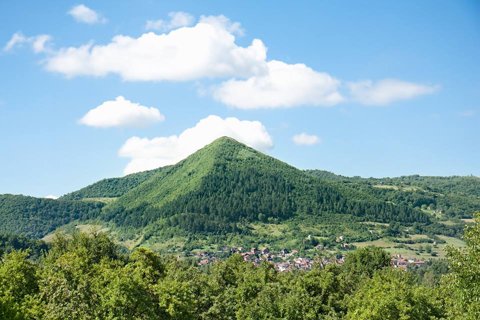 Portal Journey til De Bosniske Pyramider